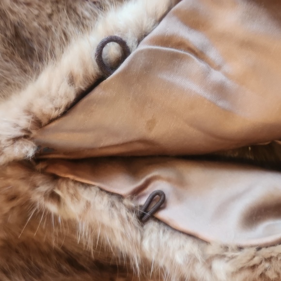 VINTAGE FORBES & WALLACE FUR STOLE - Picture 16 of 16